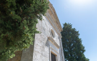 La Cappella della Madonna di Vitaleta, Fassade